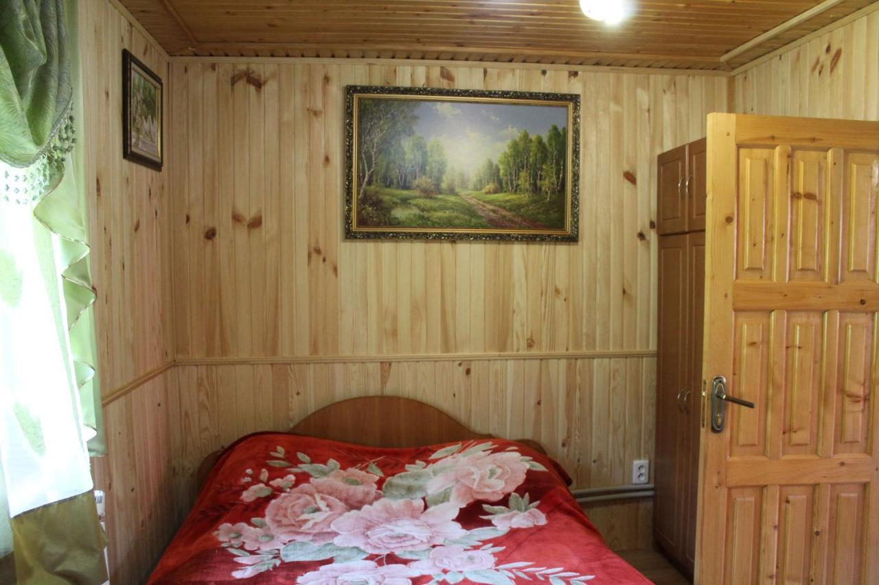 Котедж "Карпатський Краєвид" Yaremche Bagian luar foto